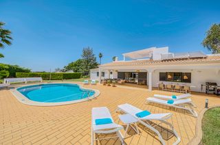 Tuna Tango Villa Algarve Olivers Travels 1