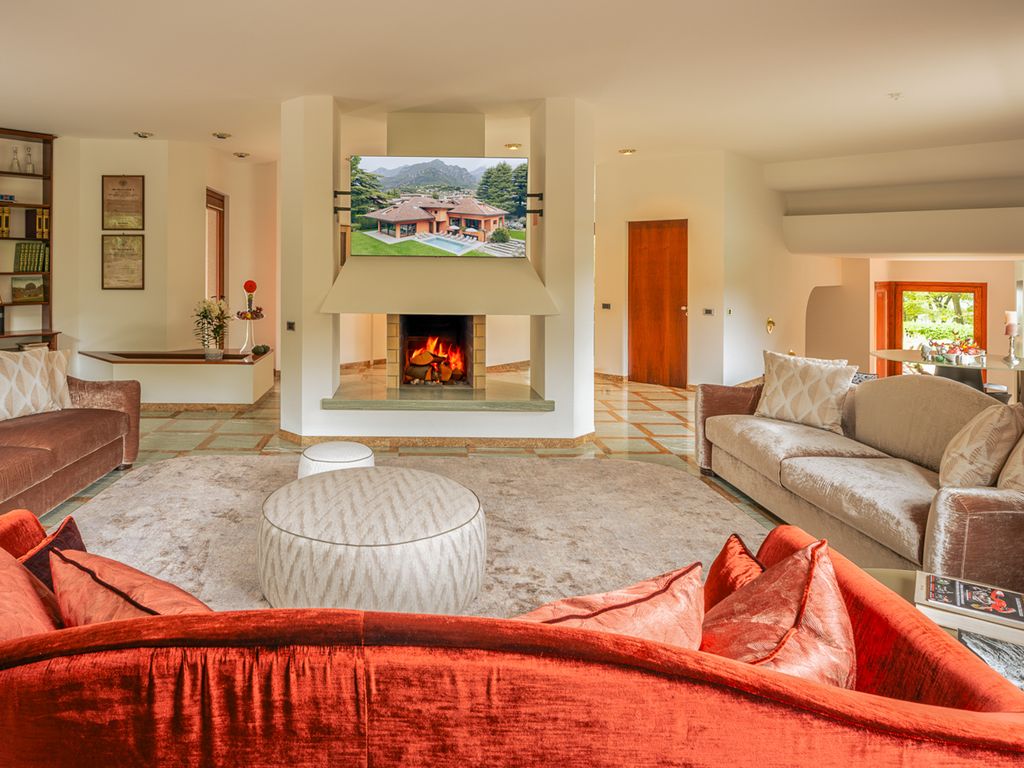 Villa Cadone Lake Como Olivers Travels 3