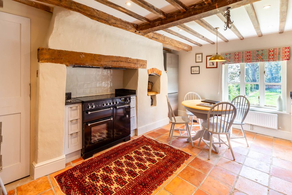 Willow Tree House Norfolk OliversTravels 5