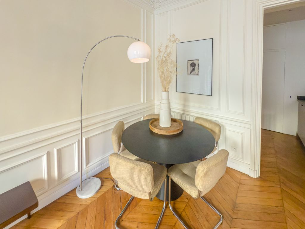 Apartment Pyramides Paris Olivers Travels 5