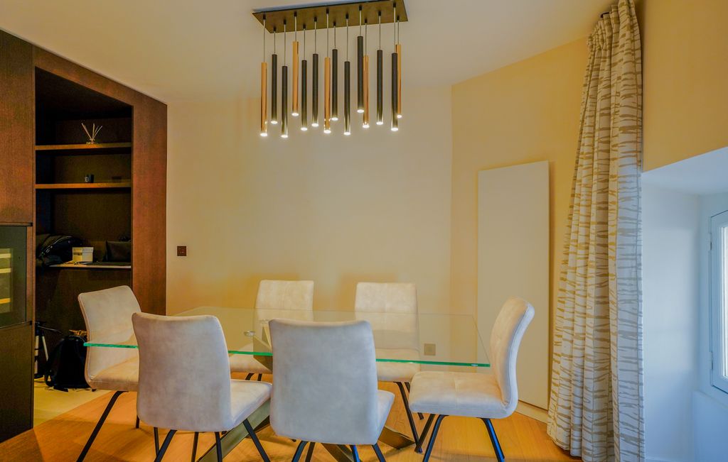 Apartment Casanova Paris Olivers Travels 5