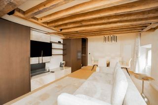 Apartment Casanova Paris Region OliversTravels 1
