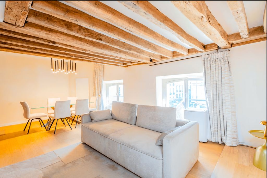 Apartment Casanova Paris Region OliversTravels 5