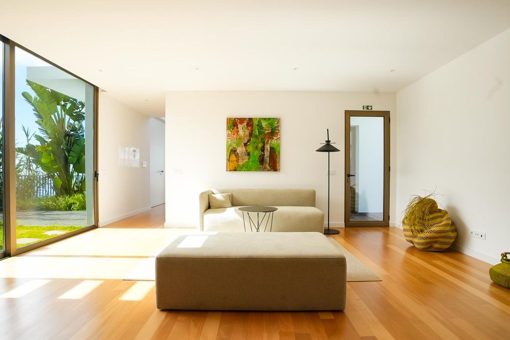 Salty Lemon Madeira OliversTravels 3