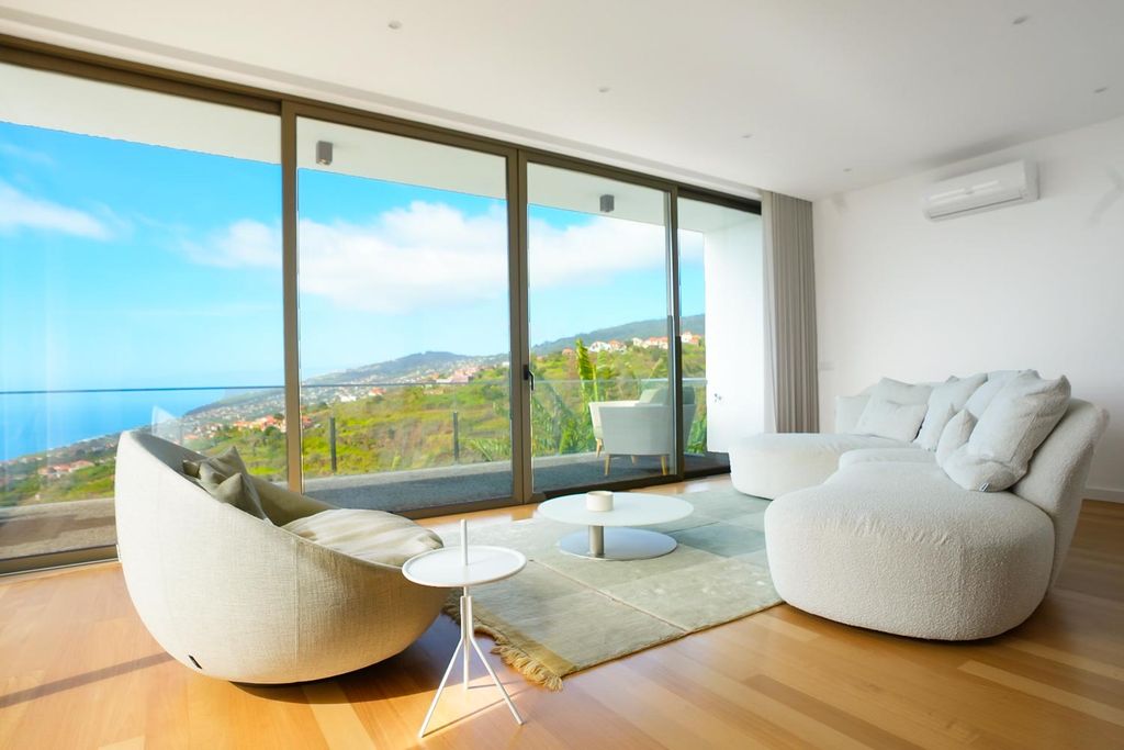 Salty Lemon Madeira OliversTravels 4