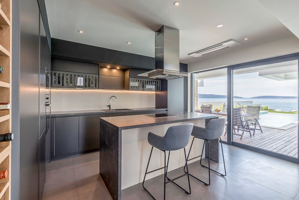 Villa Maretta Dalmatia Coast Olivers Travels 5