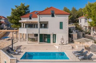 Villa Seastone Brac Olivers Travels 1