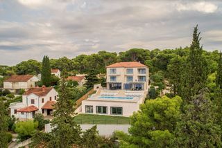 Villa Calmare Brac Olivers Travels 1