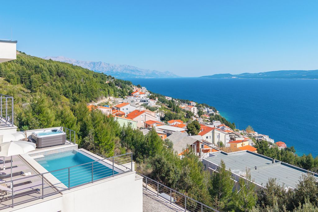 Villa Acquilea Dalmatia Coast Olivers Travels 2