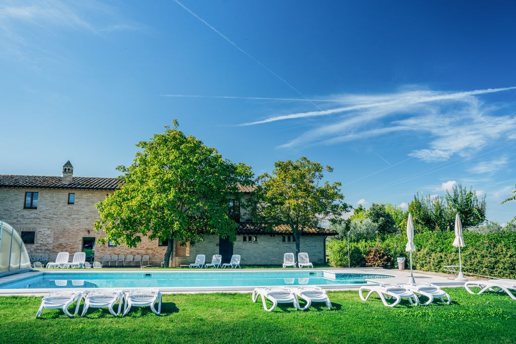 Dimora Santa Chiara Umbria Olivers Travels 2