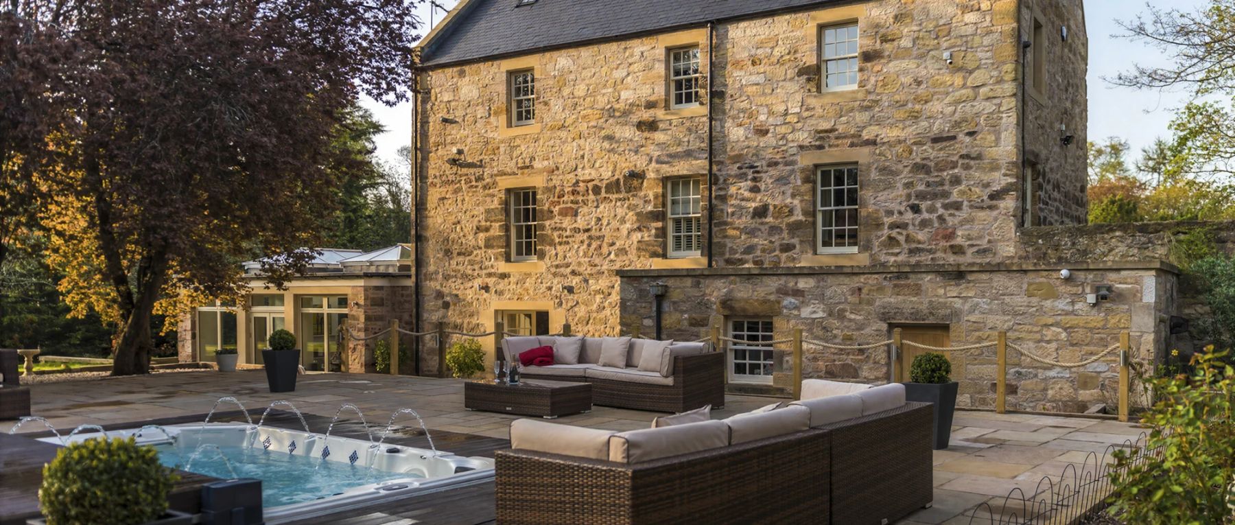 001 logan manor scotland olivers travels desktop center