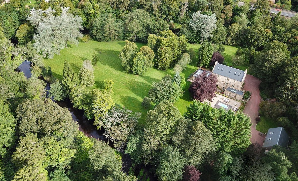 Logan Manor