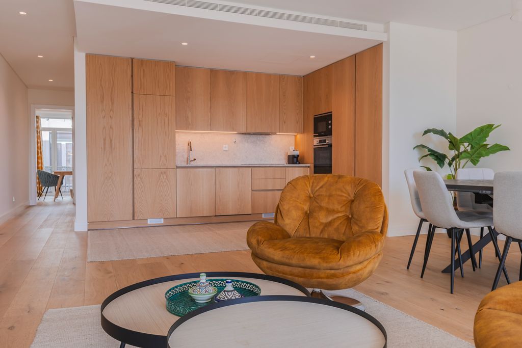 Mira Lisboa Lisbon Coast Olivers Travels 3