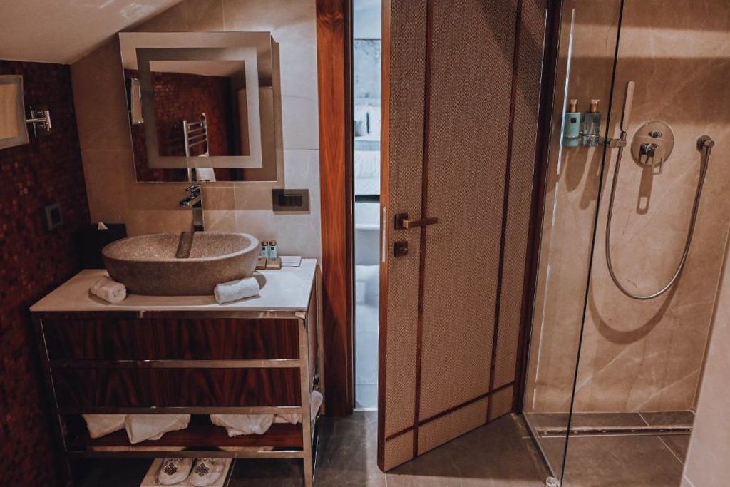 Ananti Double Suite Sveti Stefan Olivers Travels 2