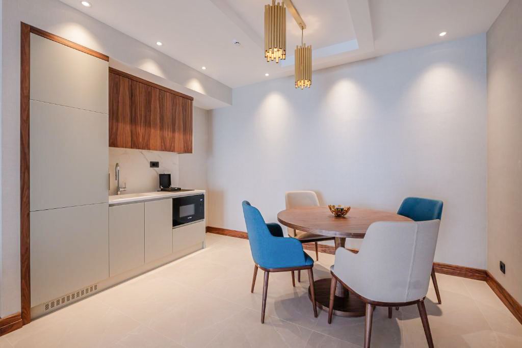 Ananti Deluxe Suite Sveti Stefan Olivers Travels 2