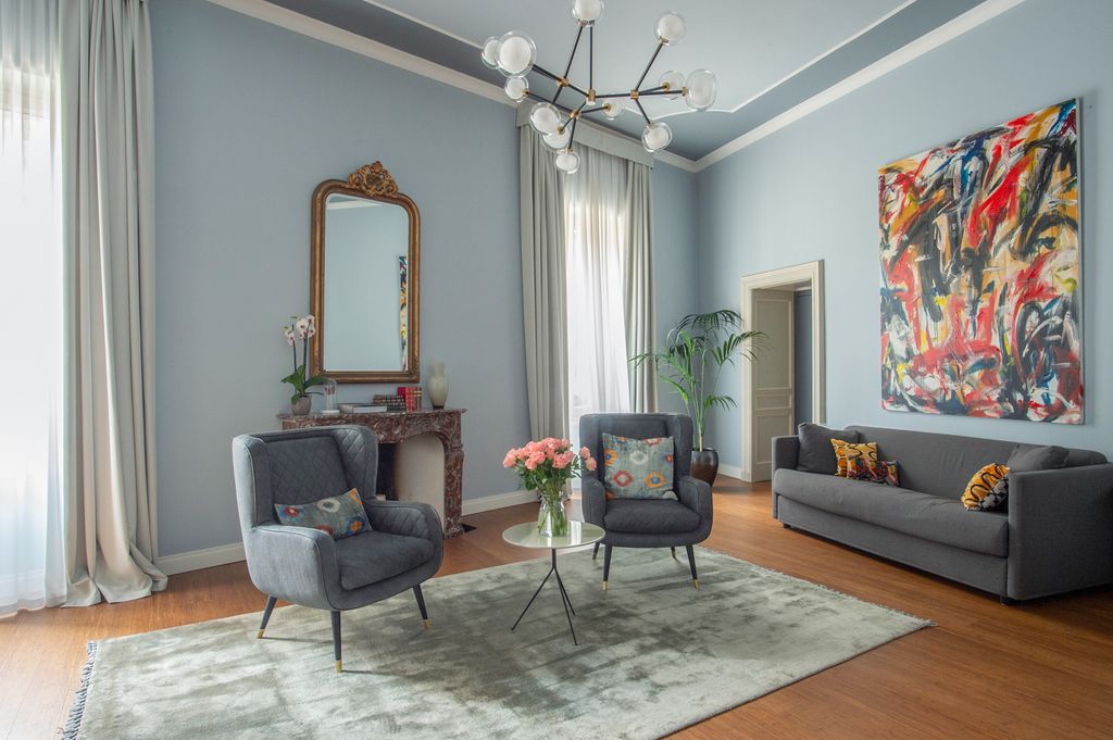 Verona Presidential Verona Olivers Travels 1