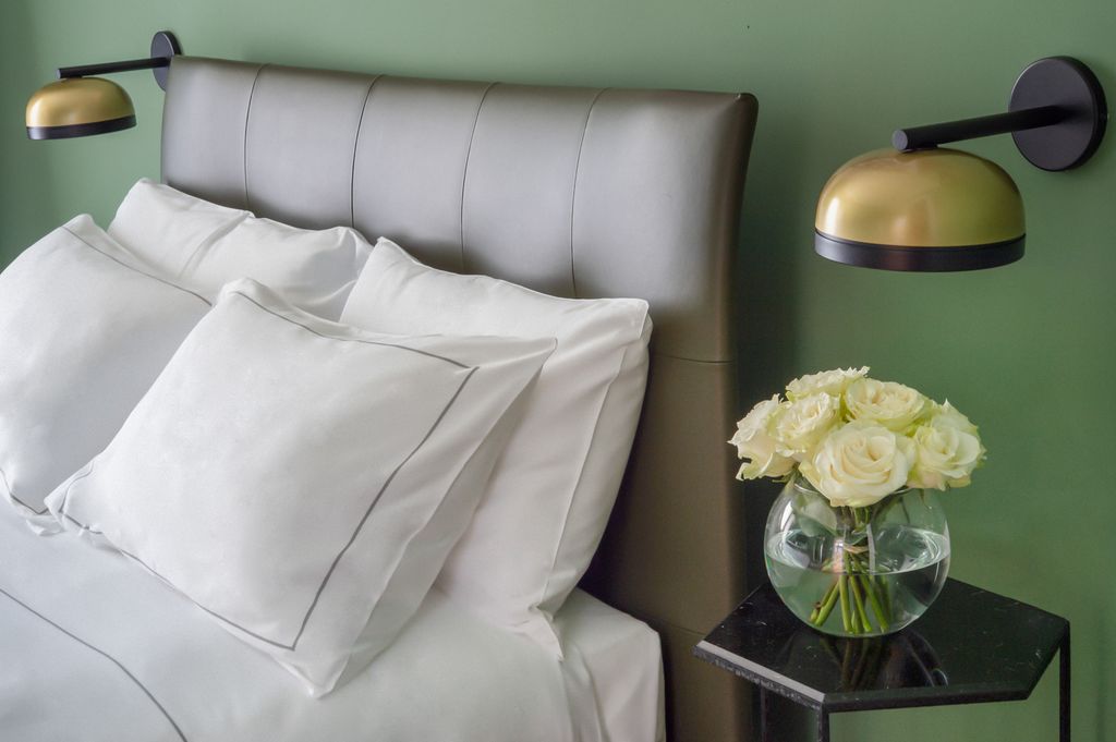 Verona Deluxe Verona Olivers Travels 3