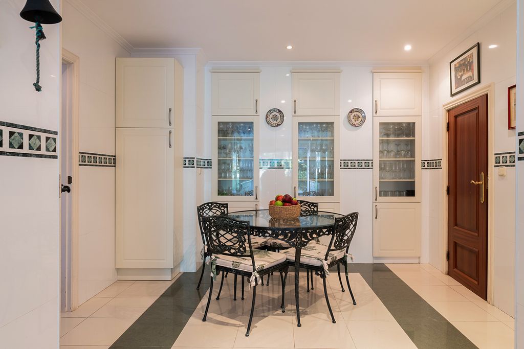 Villa Meloxo Galicia Olivers Travels 4