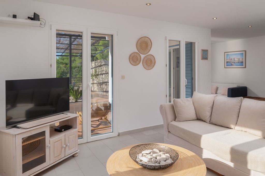 Casa Aether Hvar Olivers Travels 3