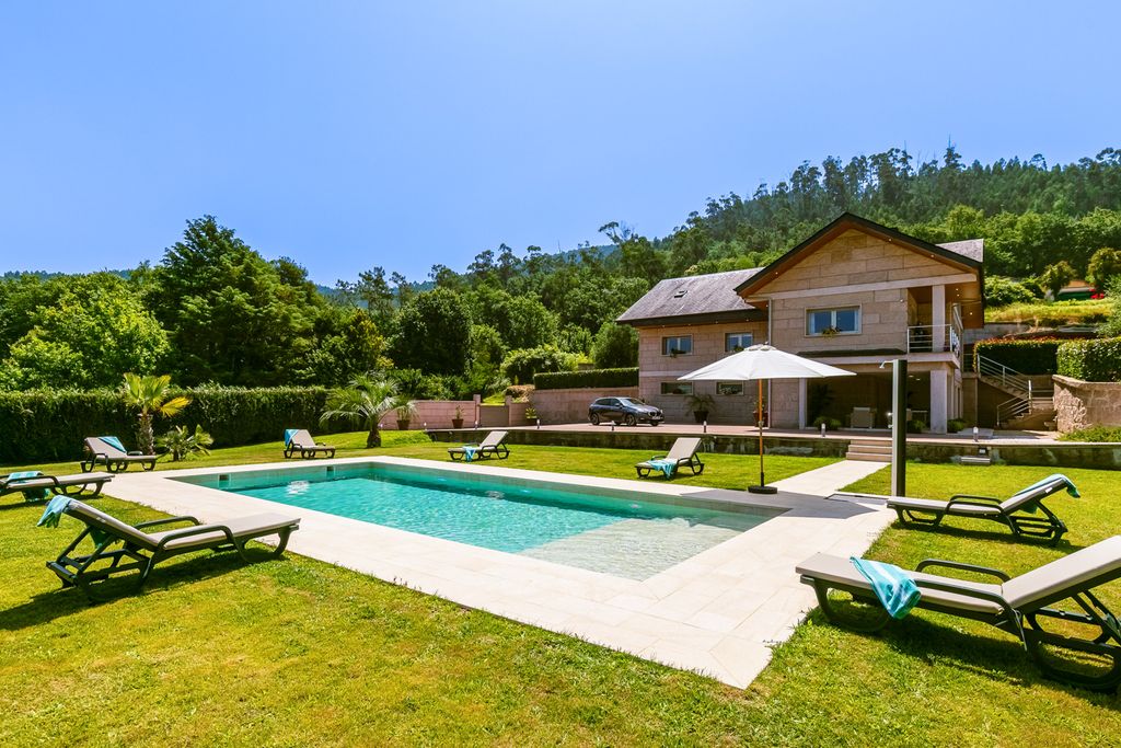 Villa Gallega Galicia OliversTravels 1