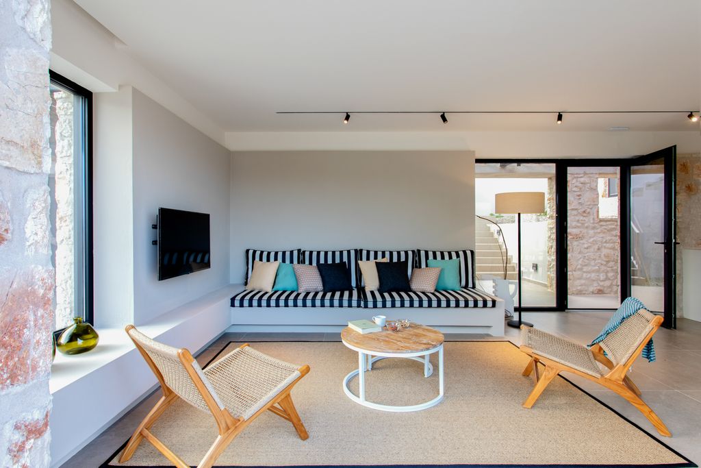 Villa Kefi Parga Olivers Travels 3