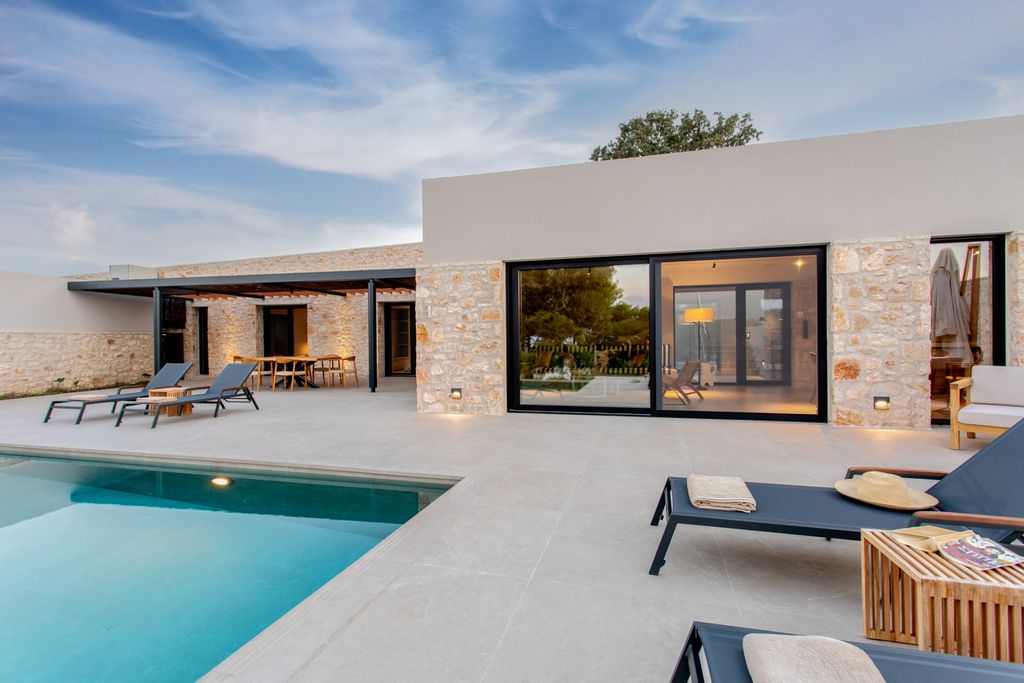 Villa Thalori Parga Olivers Travels 1