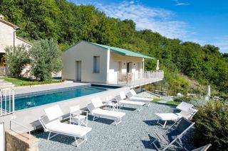 Casale Arcevia Le Marche Olivers Travel 1
