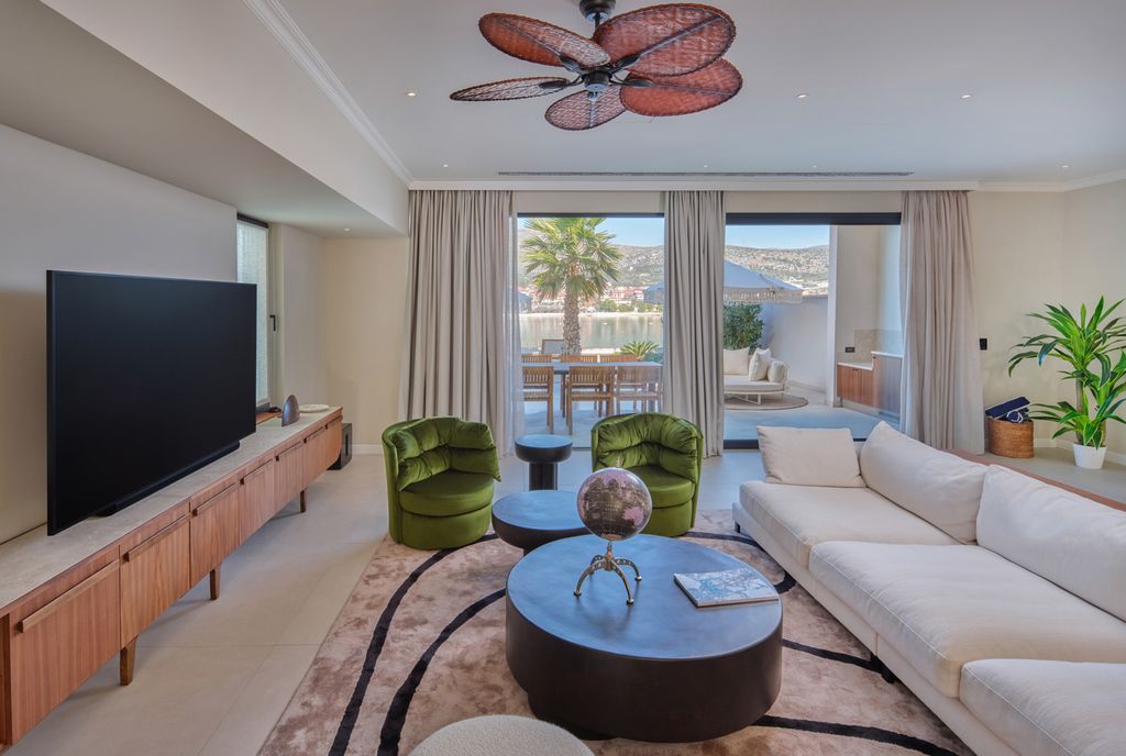 Ciovo Villas Dalmatia Coast Olivers Travels 3