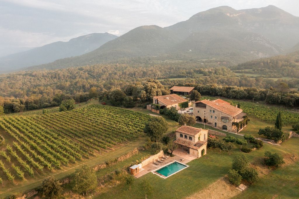 Artu Lodge Girona Olivers Travels 1