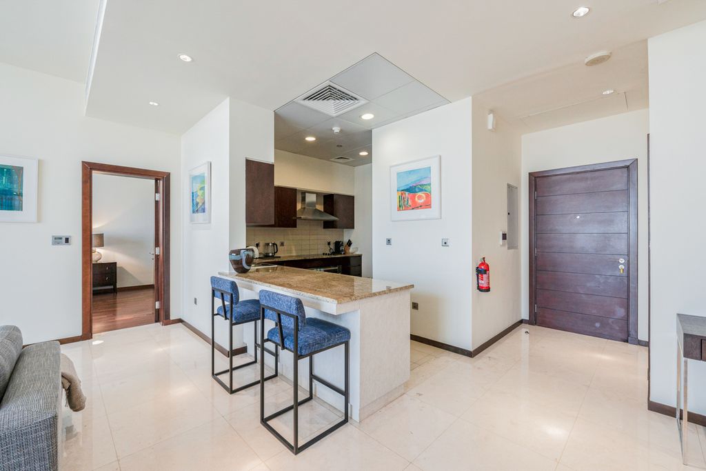 Apartment Sabil UAE Olivers Travels 3