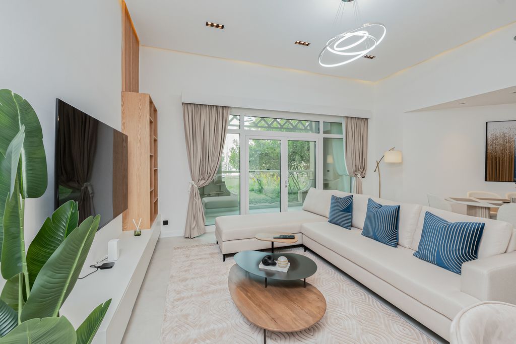 Apartment Osmat UAE Olivers Travels 5