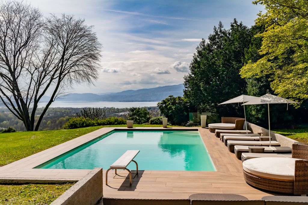 Villa Contini Lake Maggiore Olivers Travels 1