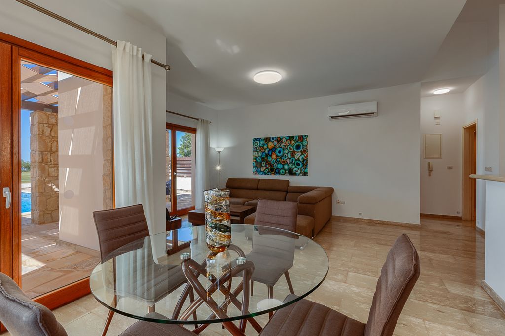 Villa Levanda Aphrodite Hills Olivers Travels 3