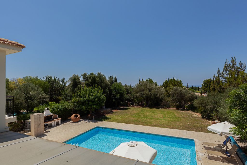 Villa Theros Aphrodite Hills Olivers Travels 2