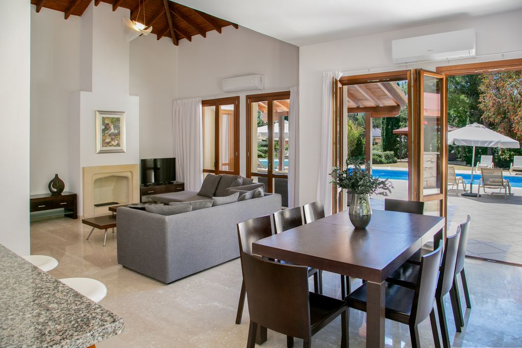 Villa Astraki Aphrodite Hills Olivers Travels 3