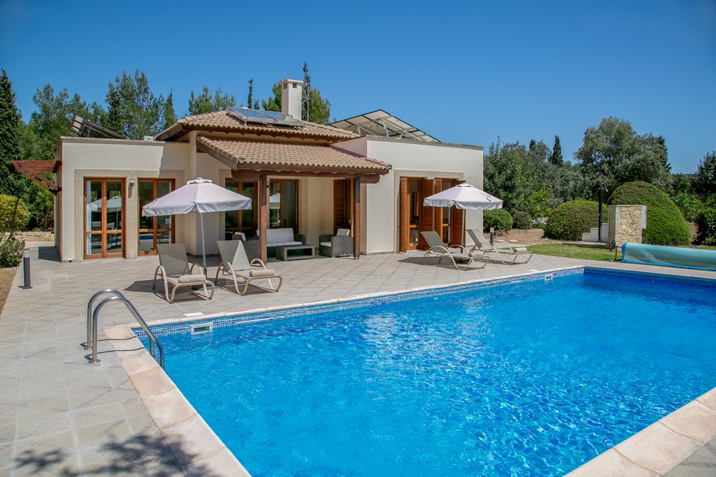 Villa Astraki Aphrodite Hills Olivers Travels 1