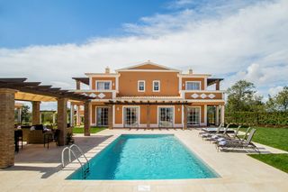 Carvoeiro Jacuzzi Algarve Olivers Travels 1