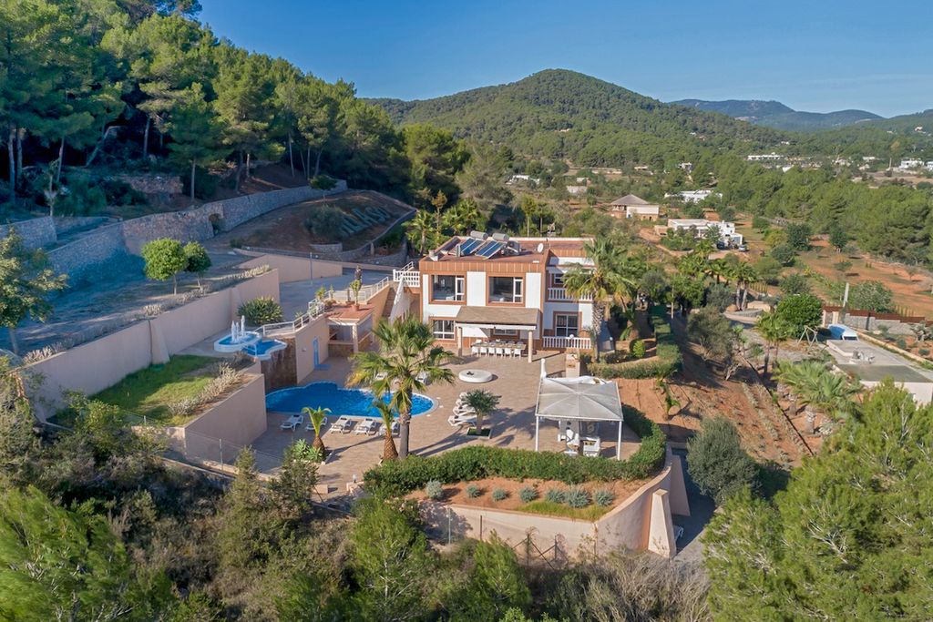 Villa Cova Santa Ibiza Olivers Travels 2