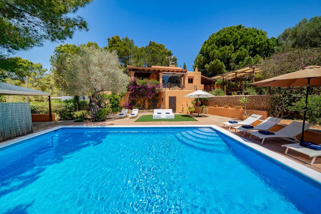 Villa San Olivera Ibiza Olivers Travels 1