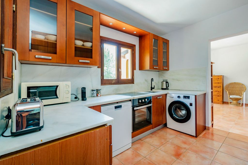 Villa San Olivera Ibiza Olivers Travels 5