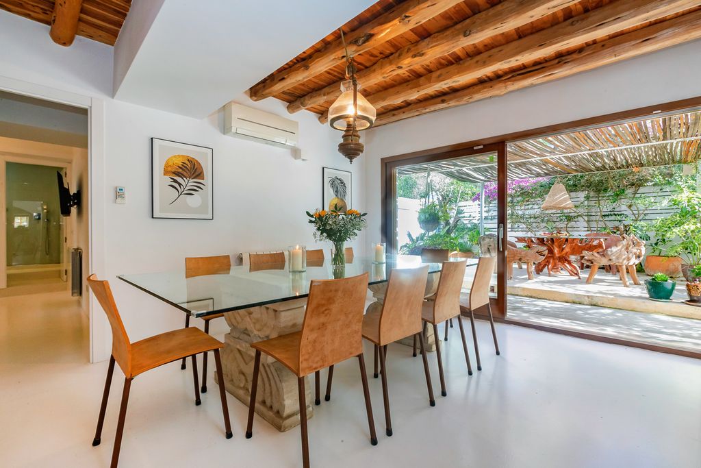 Villa Geco Ibiza Olivers Travels 4
