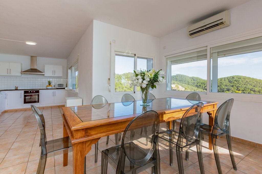 Villa Vista Antoni Ibiza Olivers Travels 4