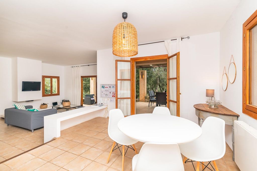 Villa Poligono Mallorca OliversTravels 2