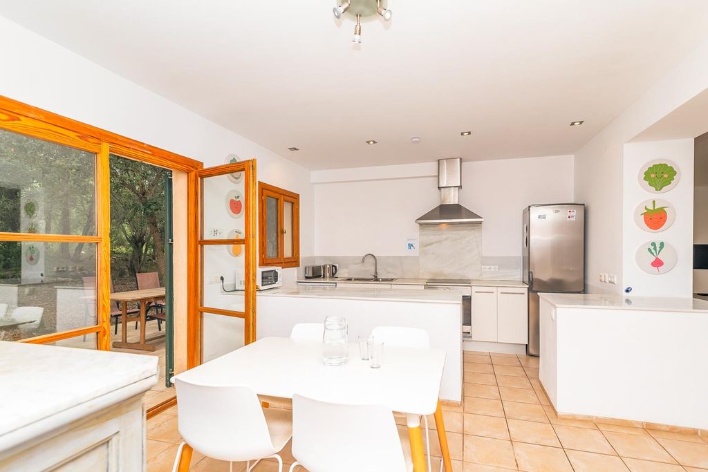 Villa Poligono Mallorca OliversTravels 5