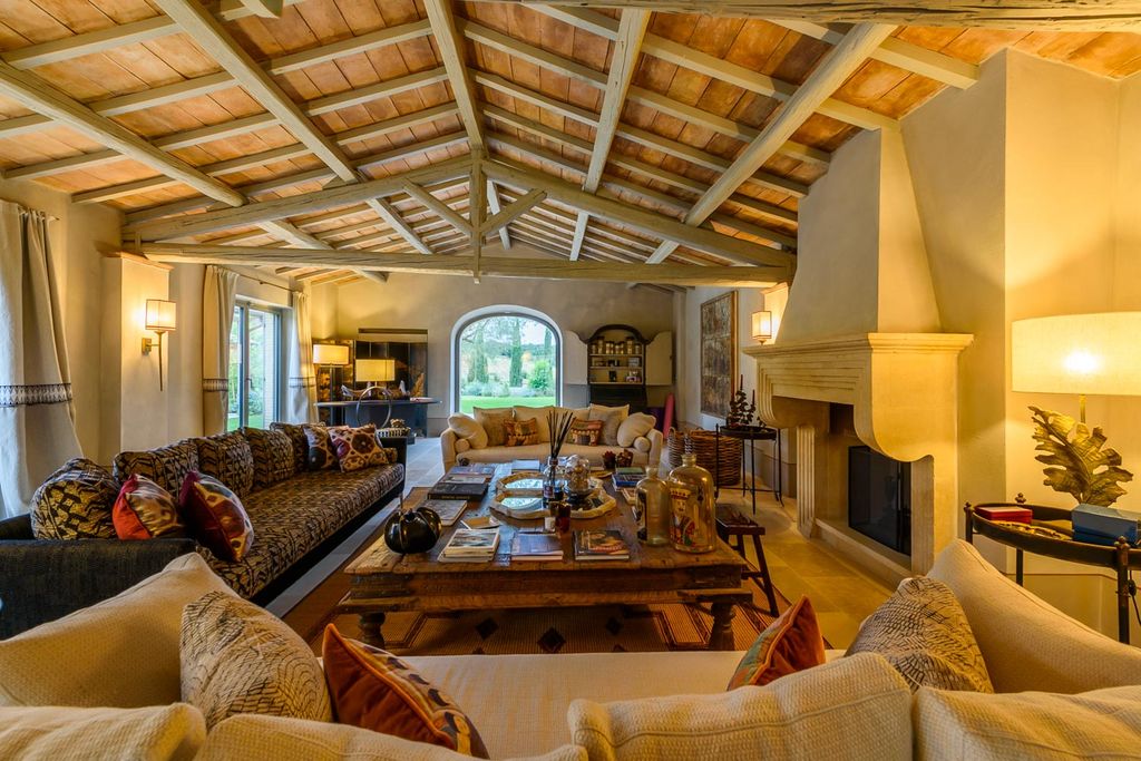 Villa Cleope Tuscany Italy OliversTravels 4