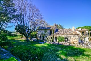 Galets DOR Charming Houses Saint Remy Plivers Travels 1