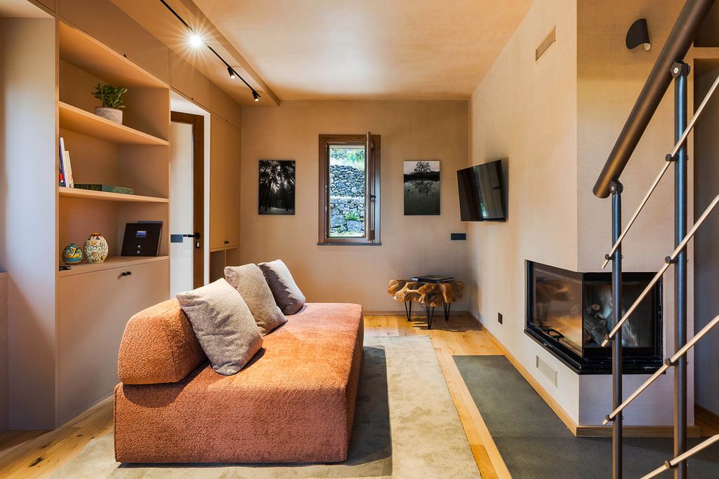 Casa Lavica Sicily OliversTravels 4