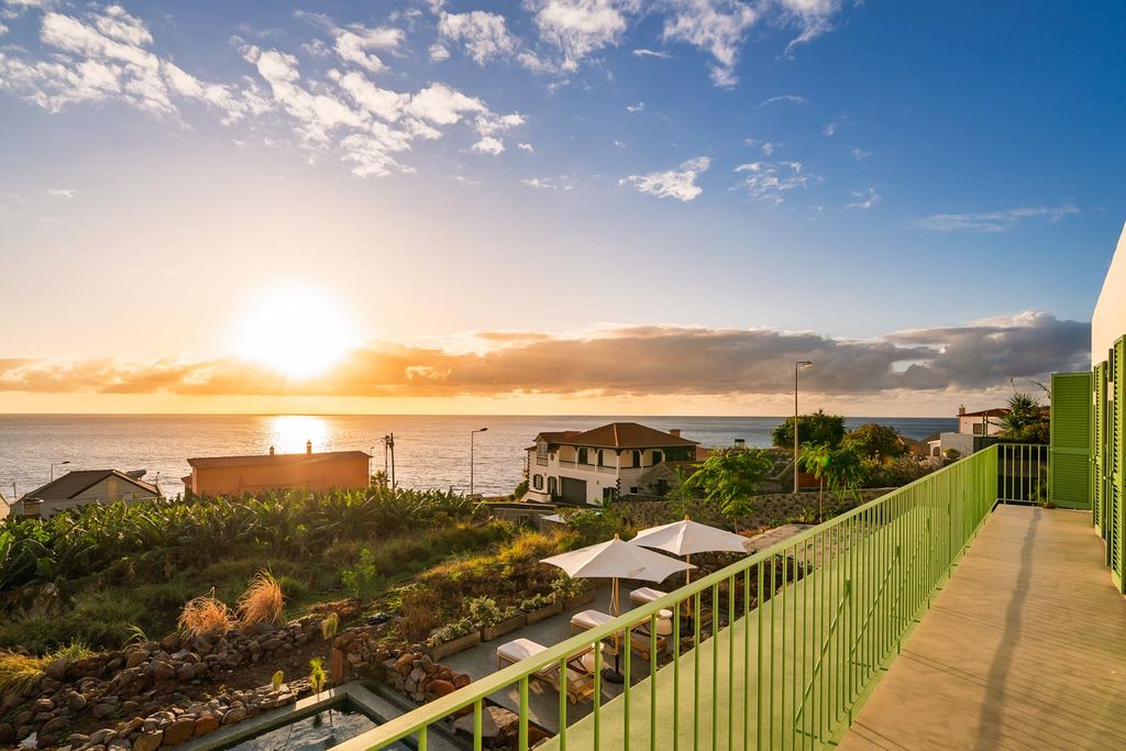 Coral Cabana Madeira OliversTravels 2