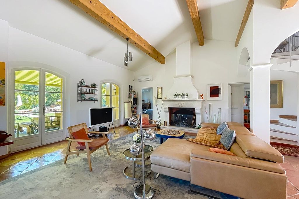 Maison Moutard CH Provence OliversTravels 3