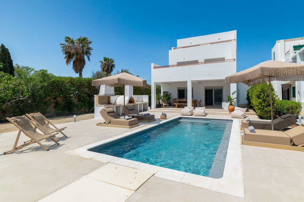 Villa Arnos Rhodes Olivers Travels 1